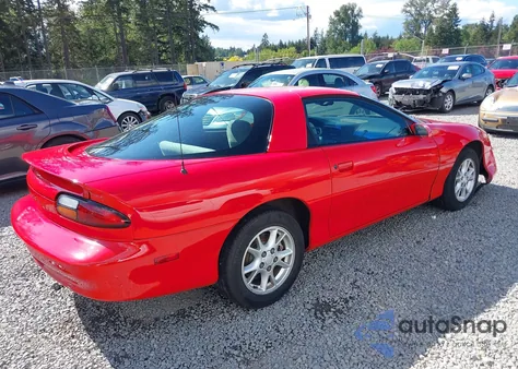 2000 Chevrolet Camaro from USA, damaged, VIN 2G1FP22K2Y2102516